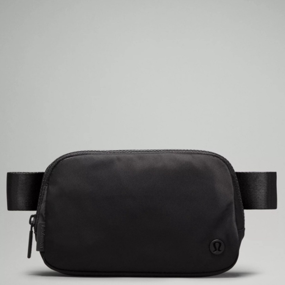 LULULEMON Everywhere Belt Bag 1L